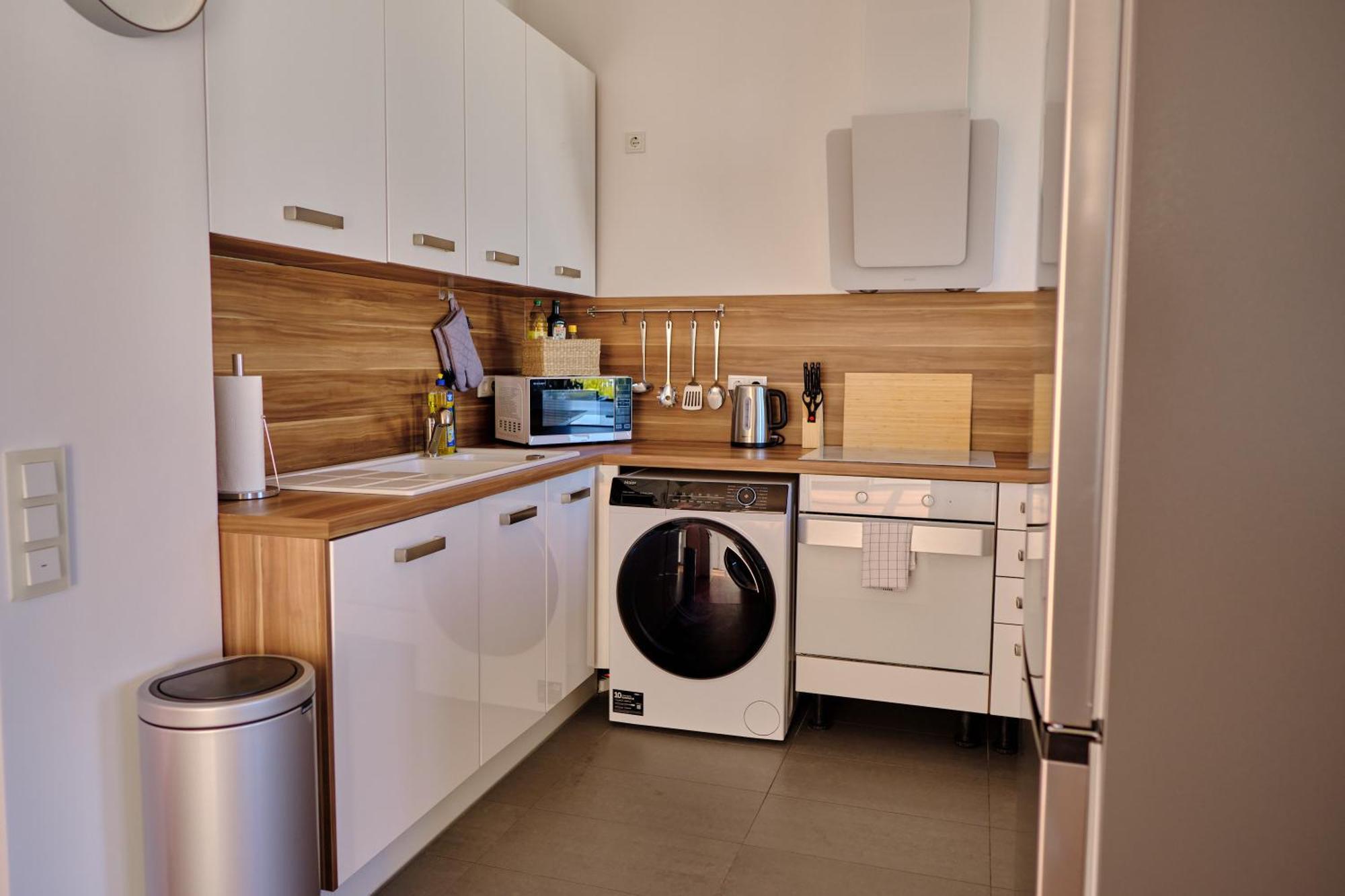 Historisches Deluxe Apartment Im Marianum Нойс Екстериор снимка